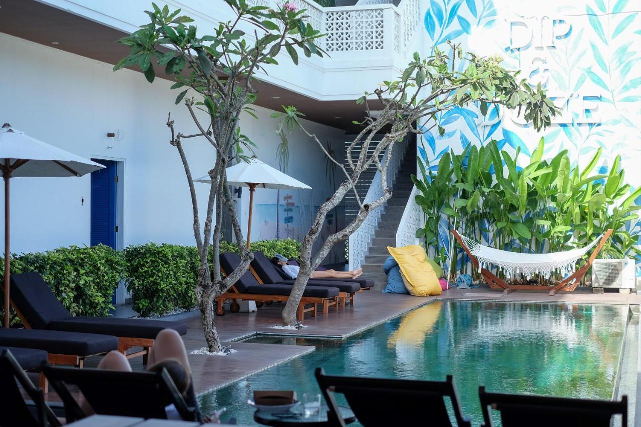 Hostel Dip & Doze Living Canggu Exteriér fotografie